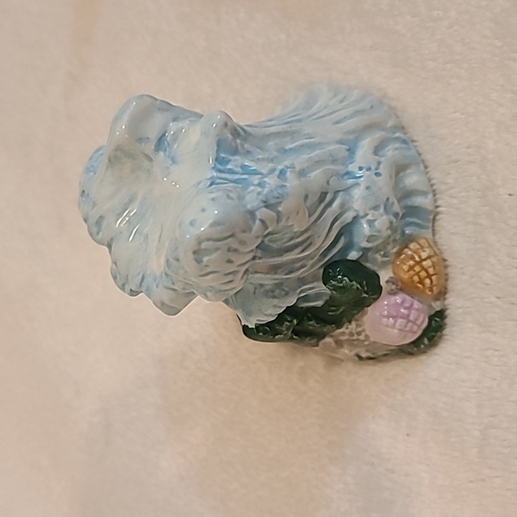 Ocean & 🐬  Dolpbin Salt🧂  & Pepper Shakers 🐬 - Picture 11 of 12